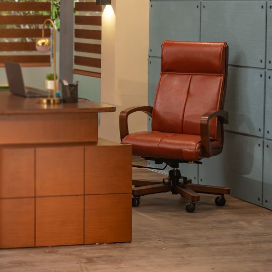 Swivel Chair A Great Addition To Your Office HATIL